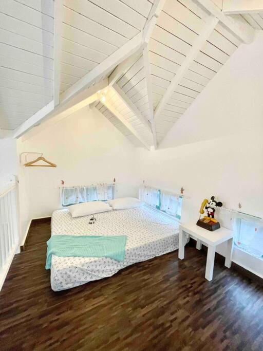 Villa Sea Kecil Tiny House Near Jetty Of Kuala Besut Kampong Nail Exterior foto